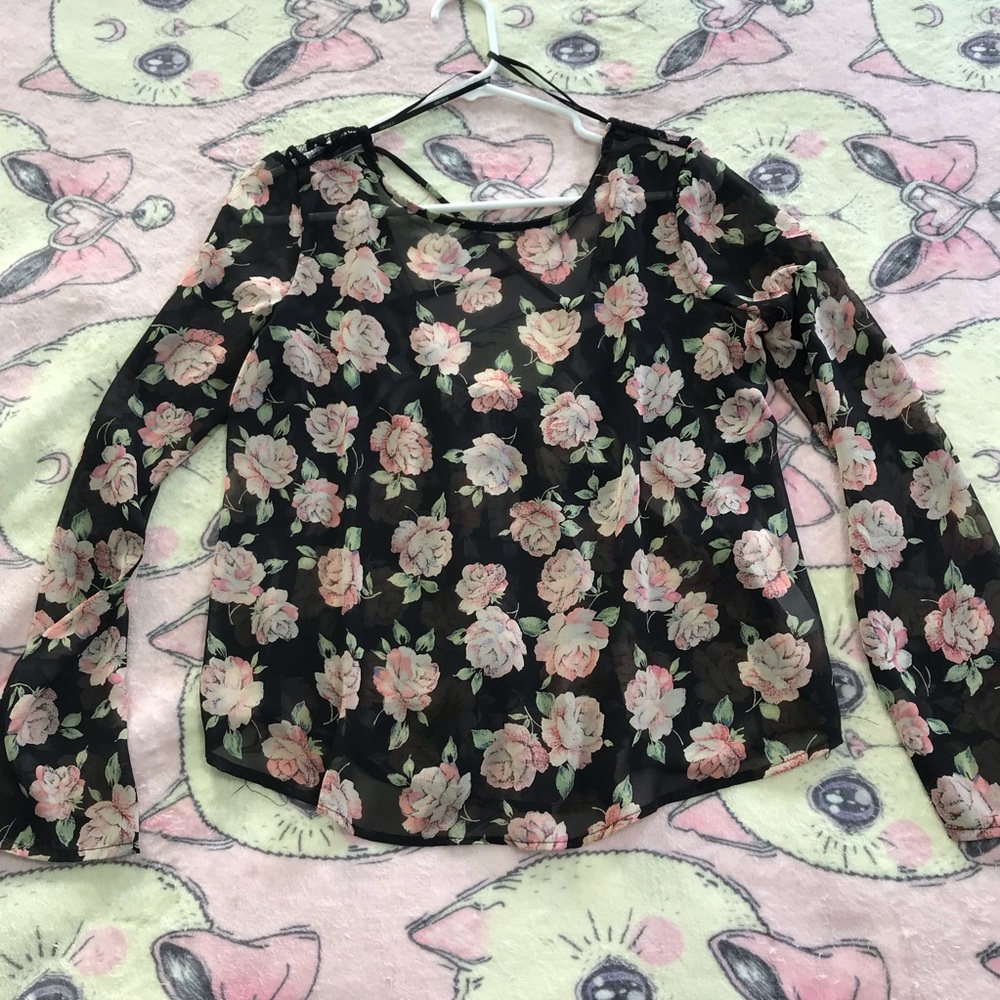 Forever 21 Floral Flowy Blouse